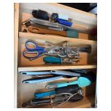 Kitchen drawer utensils