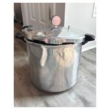 Pressure Canner and Cooker