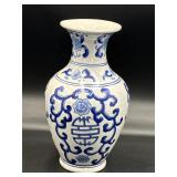 blue and white porcelain vase