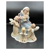 Mary, baby Jesus & 3 angels figure
