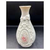 vintage 'The Cameo Ribbon' porcelain bud vase