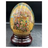 vintage Satsuma-style porcelain decorative egg