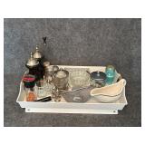 Assorted kitchen wares