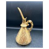 24K 'weeping gold' drip-glaze finish