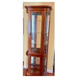 Pulaski curio cabinet Display cabinet