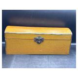 Dresser box