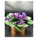 Teleflora African Violet decoration