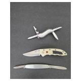 3 Pocket knives