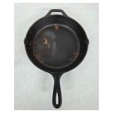 Lodge cast iron skillet