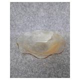 Ruffled serving bowl