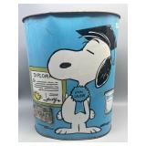 Vintage 1970s Peanuts Cheinco Metal Trash Can