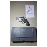 Ruger GP100 .357 Magnum 7 Shot Revolver w/case