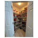 Large Kitchen & Housewares Lot