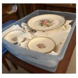 Vintage Royal Quban China 48 pcs 22k Gold Trim