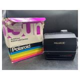 Vintage Polaroid Sun 660 Instant Land Camera