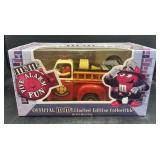 M&Mï¿½s Dispenser - Redï¿½s Firehouse Fire Truck