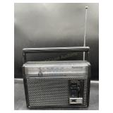 Vintage Panasonic RF-537 Portable Radio