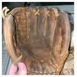 Vintage Mickey Mantle Baseball Glove