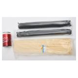 Lot d'attaches autobloquantes / tie-wrap 18'',