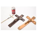 Lot de crucifix, dont en bronze