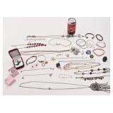 Lot de bijoux, dont Bizou, Mia et sterling