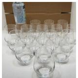 17 verres sans pied, en cristal, style