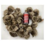 24 pompons en fausse fourrure