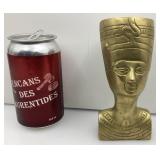 *Buste de Nefertiti, en laiton
