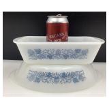 2 plats Glasbake Blue Clover, dont moule à pain