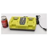Chargeur Ryobi 40 v, fonctionnel