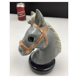 Tirelire cheval, en céramique, signée