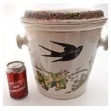 Antique pot de chambre D. H. & Co