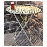 *Table de patio, en métal, pliante