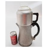 *Cafetière en aluminium martelé, années '50