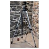 *Trépied professionnel Manfrotto