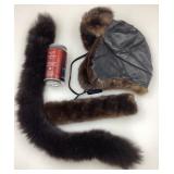 Chapeau à oreilles, en cuir et en fourrure, avec