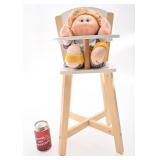 Chaise haute Hape avec poupée Bout d'chou