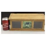 Petite armoire murale, à trois sections