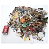 18 livres de bijoux en vrac