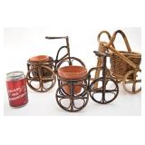 3 supports à pots de fleurs tricycles