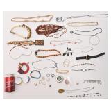 Lot de bijoux, dont Tristan et bague avec