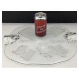 Assiette à fromage, en verre moulé