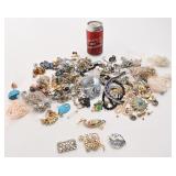 Lot de pièces de bijoux, pour réparation, dont