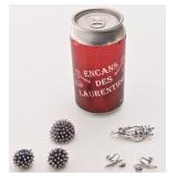 2 ensembles broche et boucles d'oreilles,