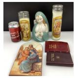 Lot religieux, 2 cierges de neuvaine, jardinière