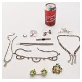 Lot de bijoux en pierres du Rhin