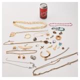 Lot de bijoux, dont sterling, Plume Canada