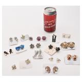 Lot de boucles d'oreilles, dont Renoir,