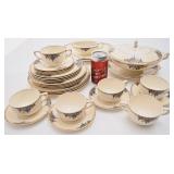 Ensemble de vaisselle J & G Meakin, 32 piï¿½ces,