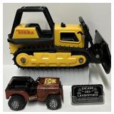 2 camions Tonka, en mï¿½tal, annï¿½es '60 et '70